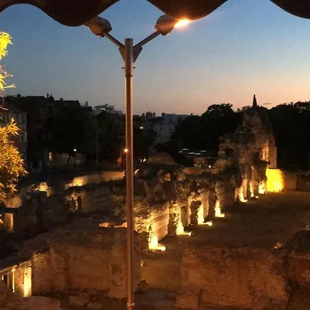Thermae Heritage With Garage فارنا